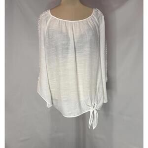 White Long Sleeve Top with Lace Sleeve Detail and Tie Hem sz XL